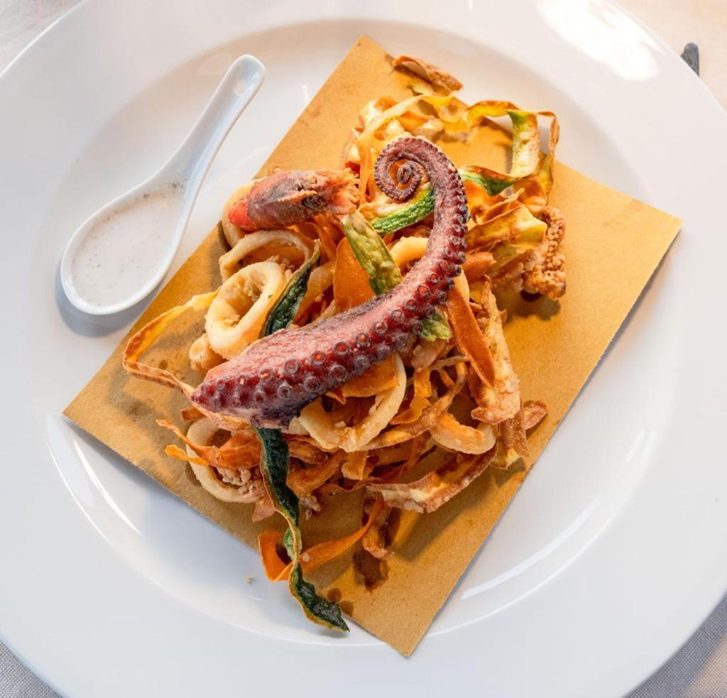 Cossyra Hotel Madonna Delle Grazie Экстерьер фото