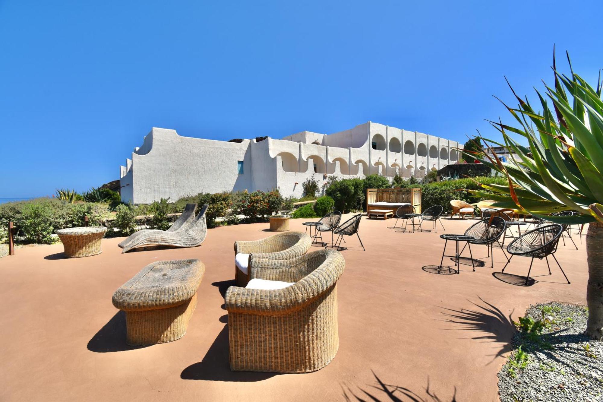 Cossyra Hotel Madonna Delle Grazie Экстерьер фото