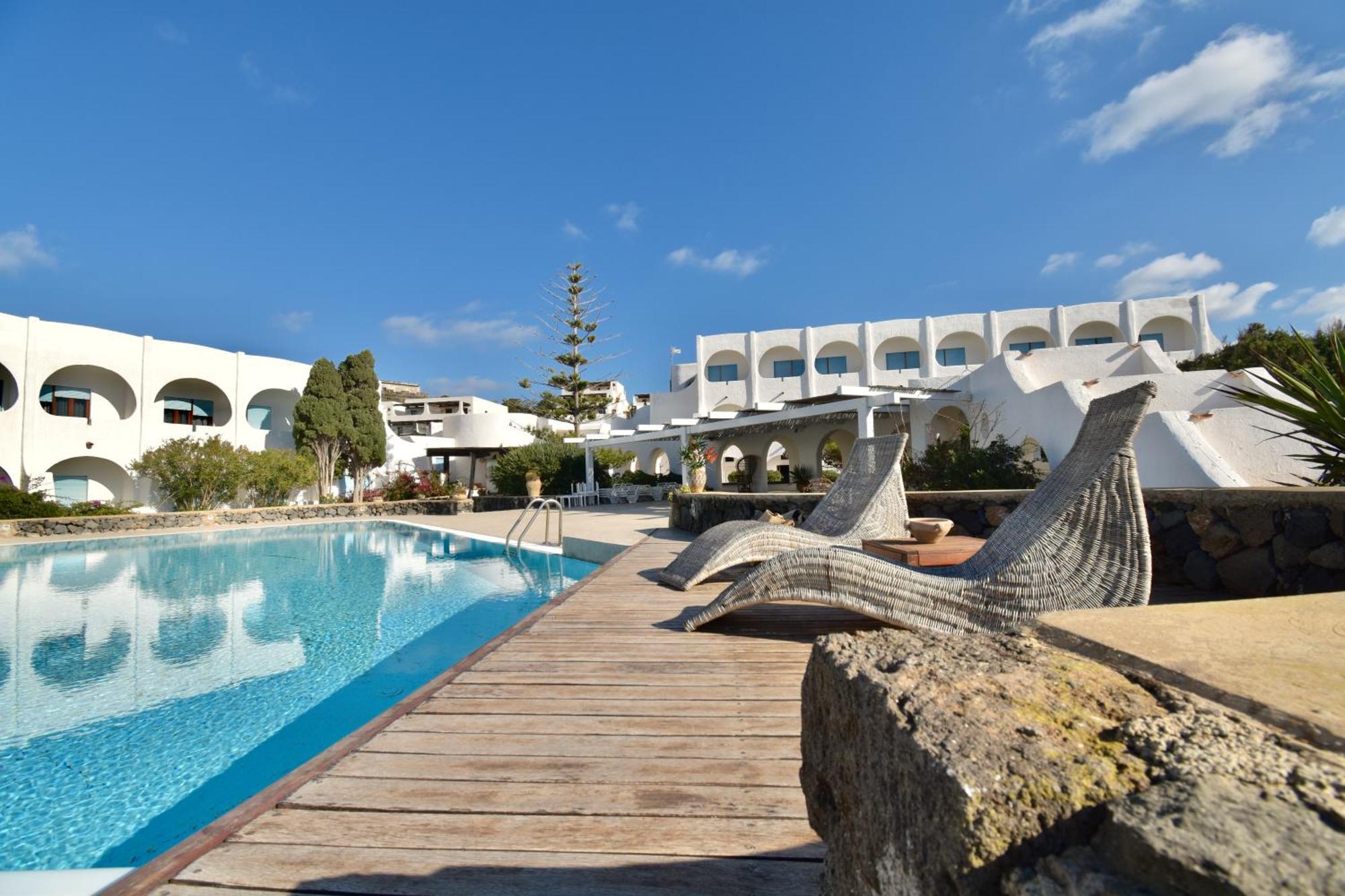 Cossyra Hotel Madonna Delle Grazie Экстерьер фото
