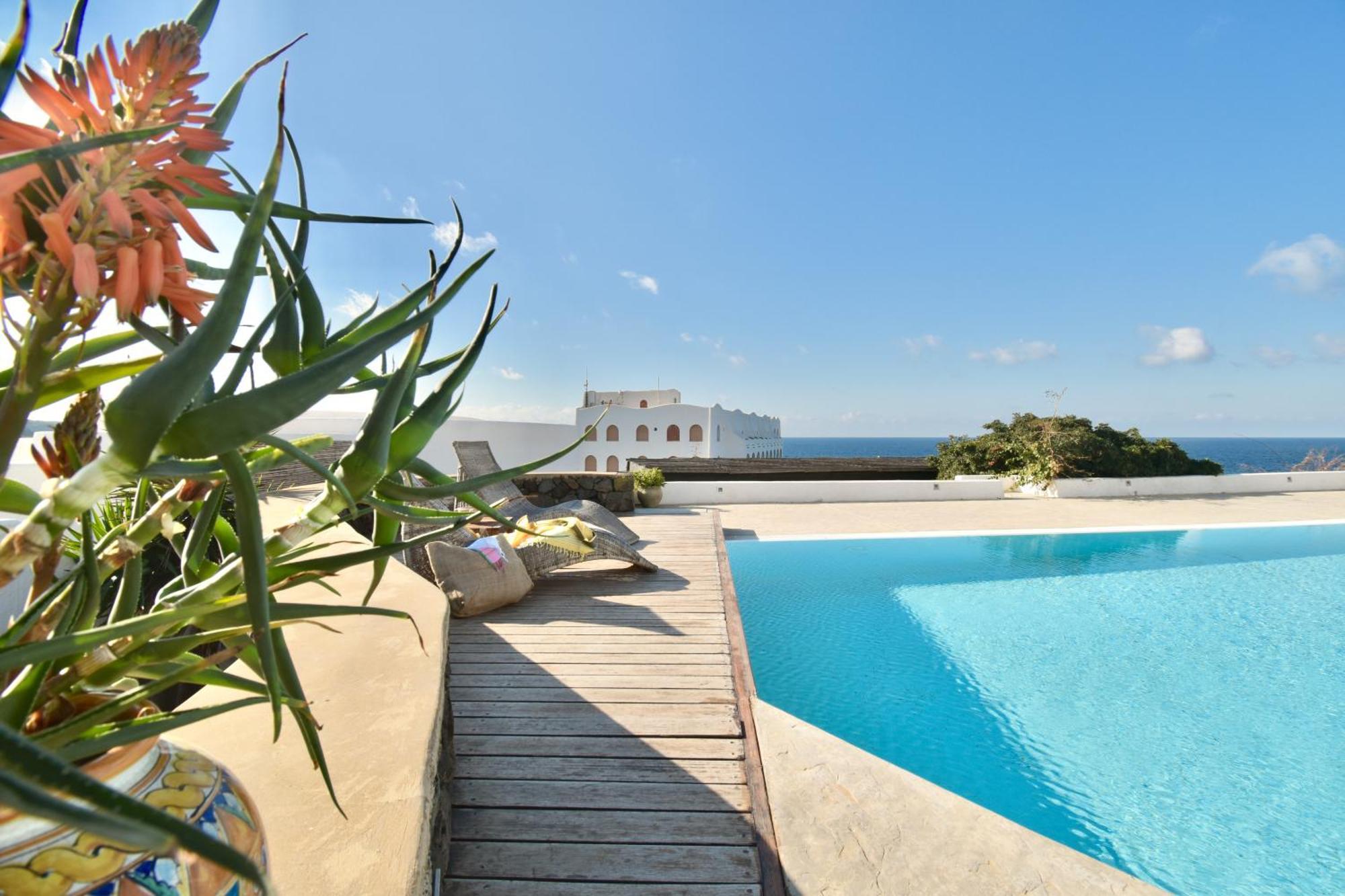 Cossyra Hotel Madonna Delle Grazie Экстерьер фото