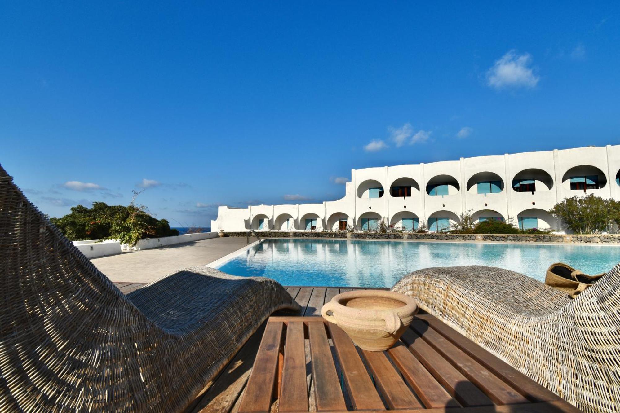Cossyra Hotel Madonna Delle Grazie Экстерьер фото