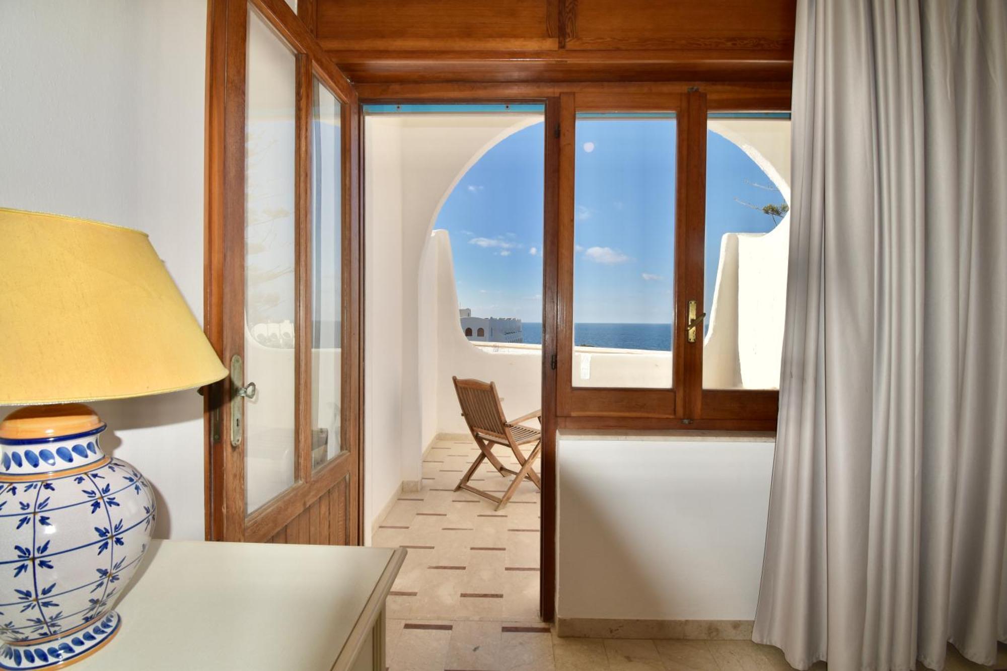 Cossyra Hotel Madonna Delle Grazie Экстерьер фото